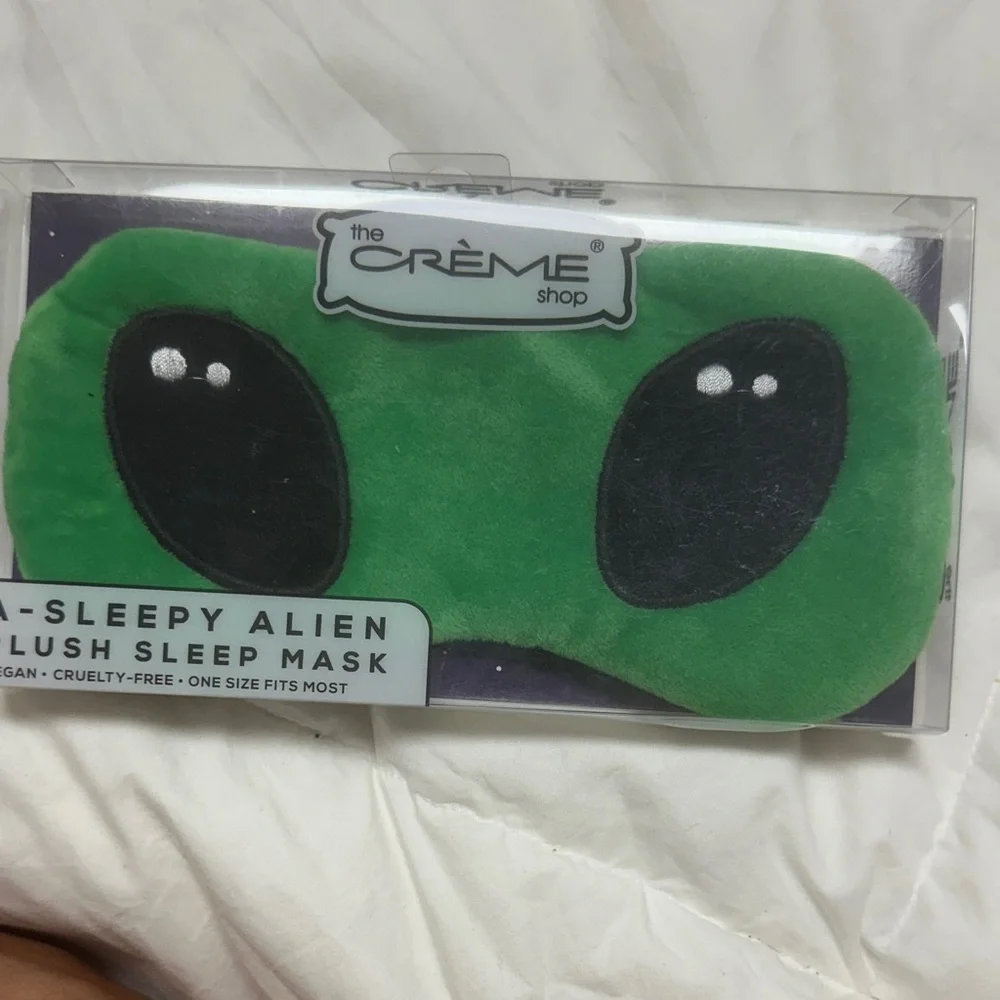 The Crème Shop Green Alien Plush Sleep Mask